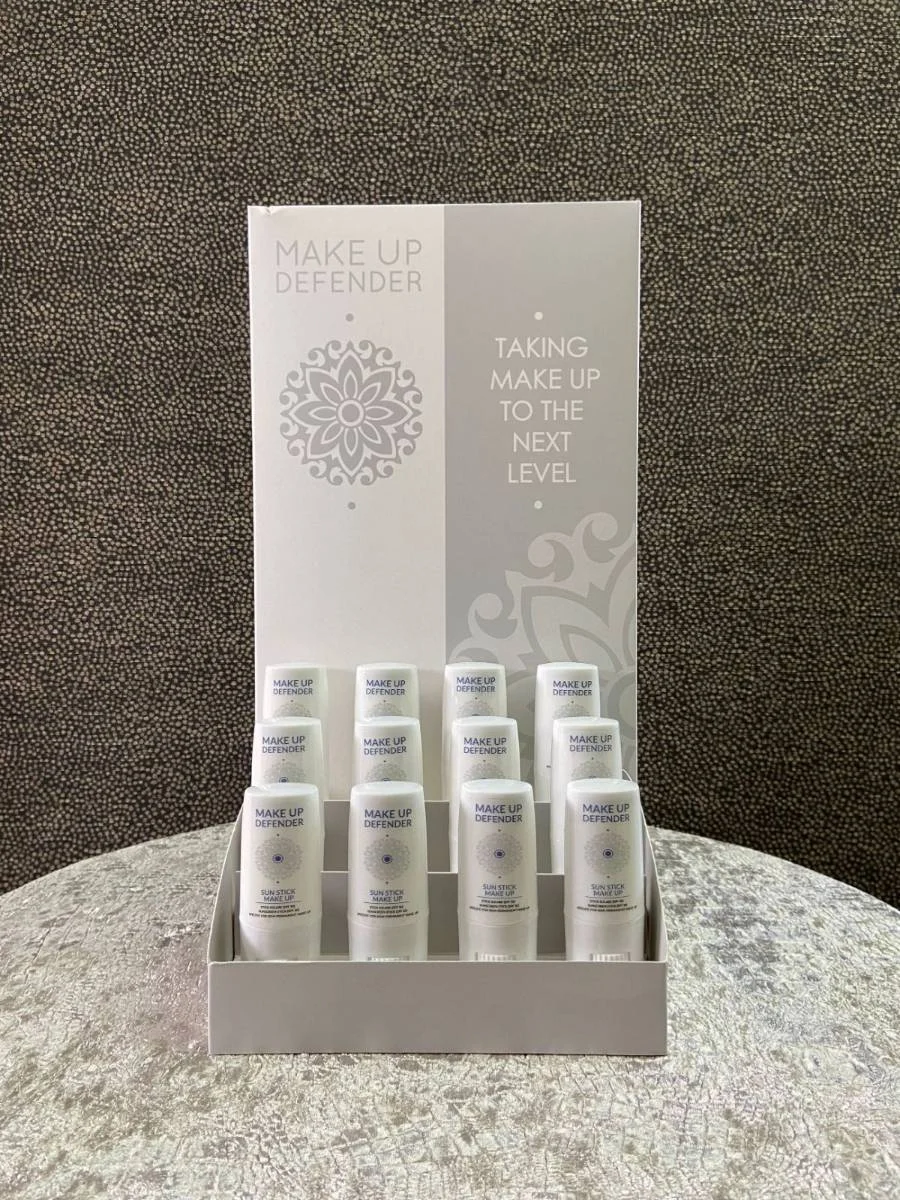 Sunstick met factor 50 in de salon